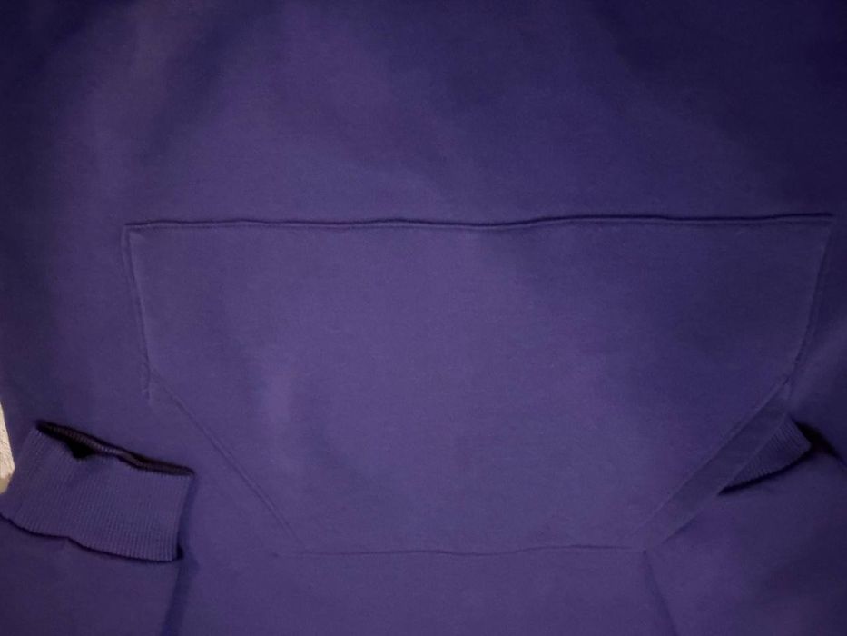 Світшот з високим воротом і карманом кенгуру, майже новий 480 грн