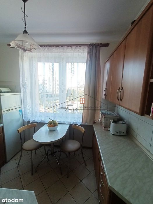 Mieszkanie w bloku 3 pokojowe z balkonem