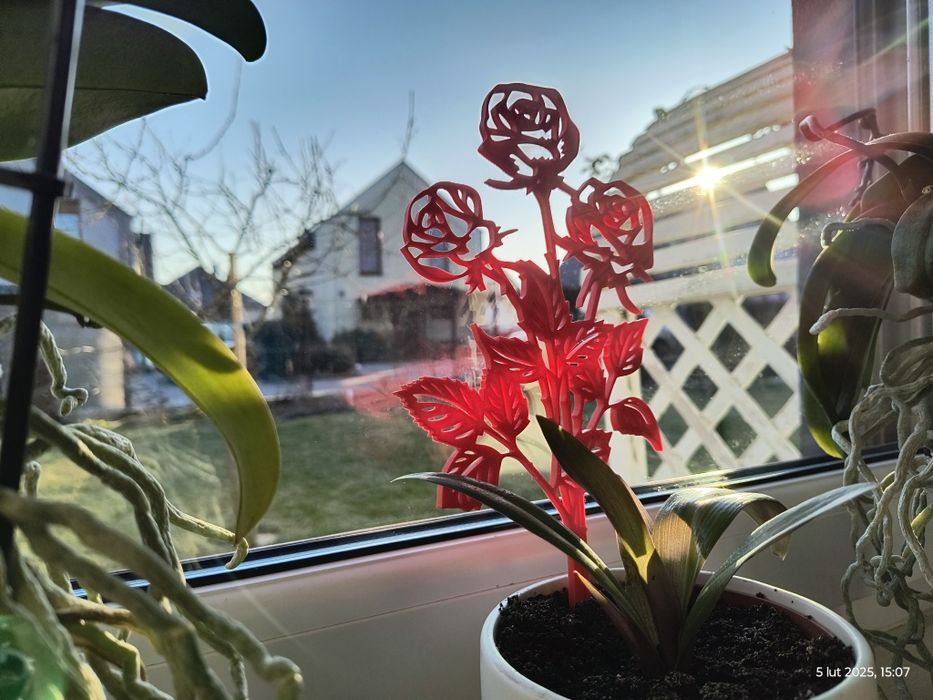 Piękna ozdoba  róża - idealna na dzień kobiet, mamy, walentynki