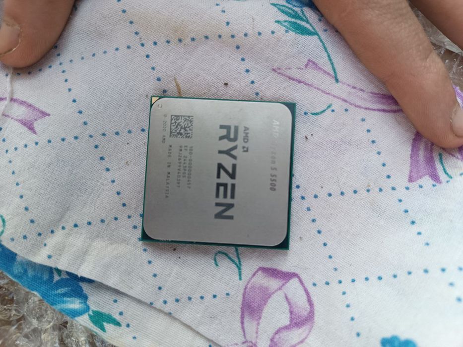 Продам процессор Amd Ryzen 5 3.6GHz 16m 65W AM4 Tray 100-000000457