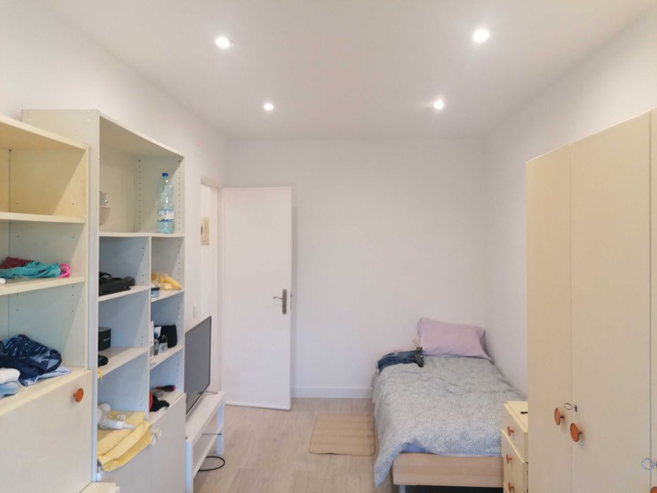 Quarto c vista rio, remodelado para 1 pessoa - Metro parque Paz!