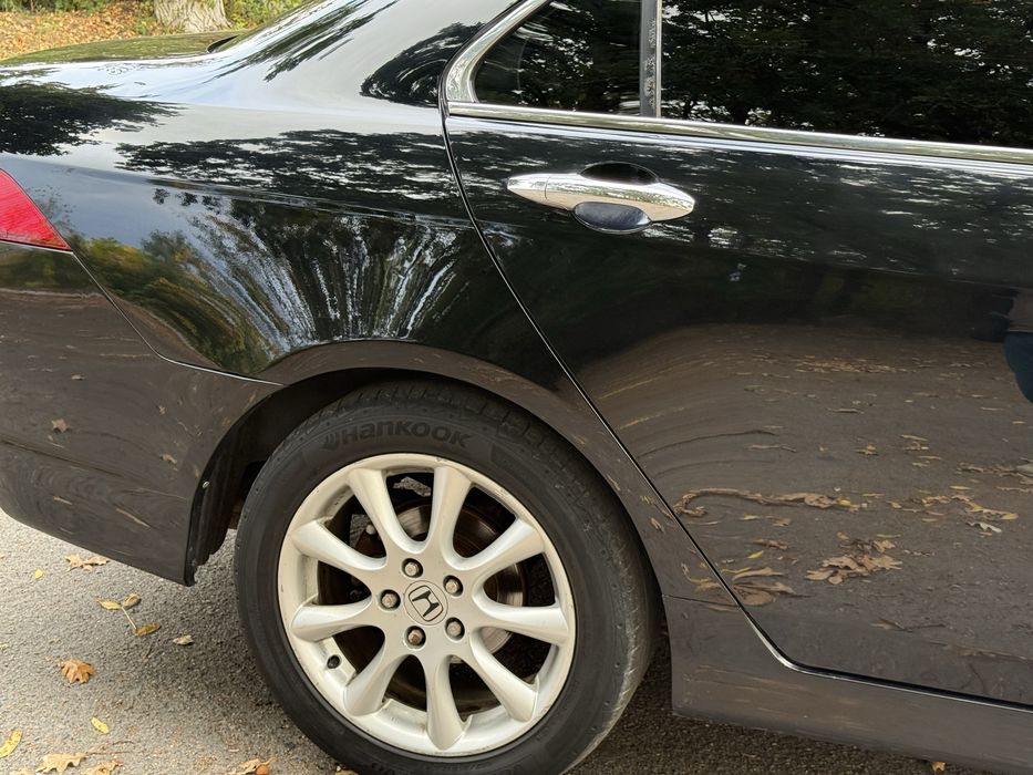 Honda Accord 2,4