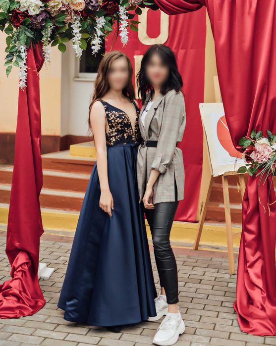 Вечірня сукня / випускна сукня