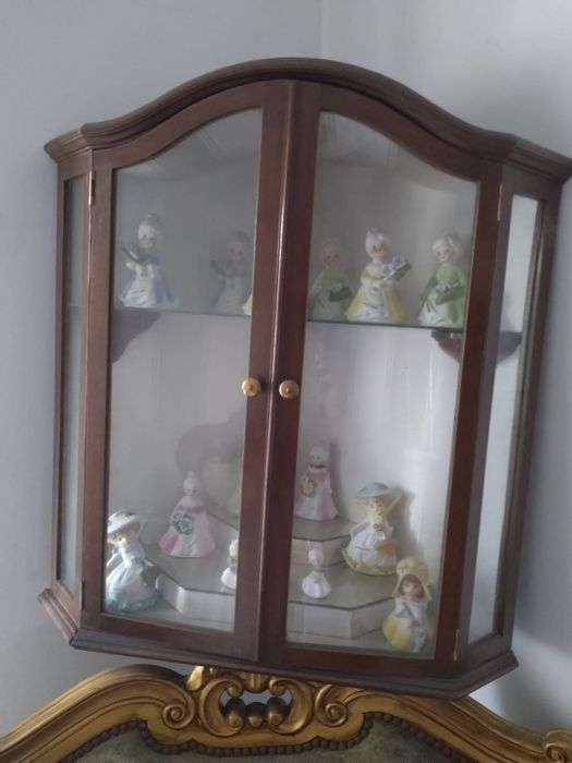 Vitrine de Canto para Pendurar