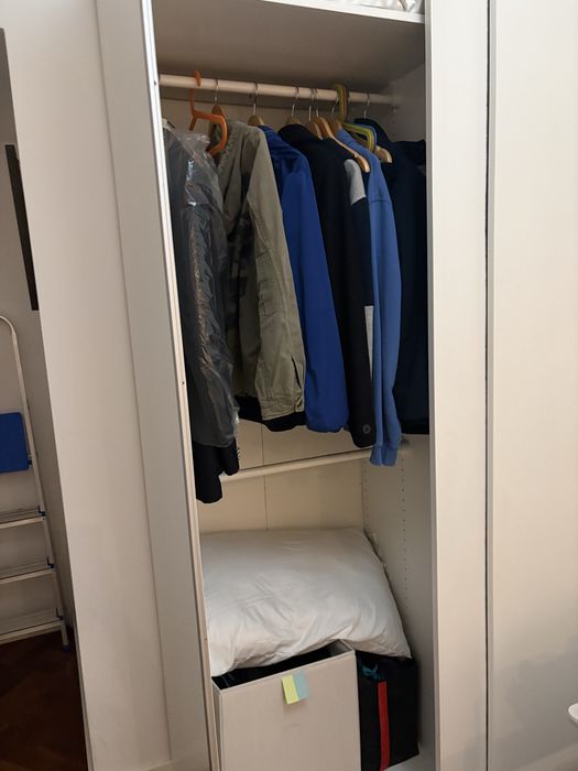 Roupeiro ikea pax 150x236cm