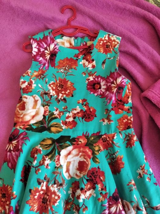 Шикарное платье девочке на лето