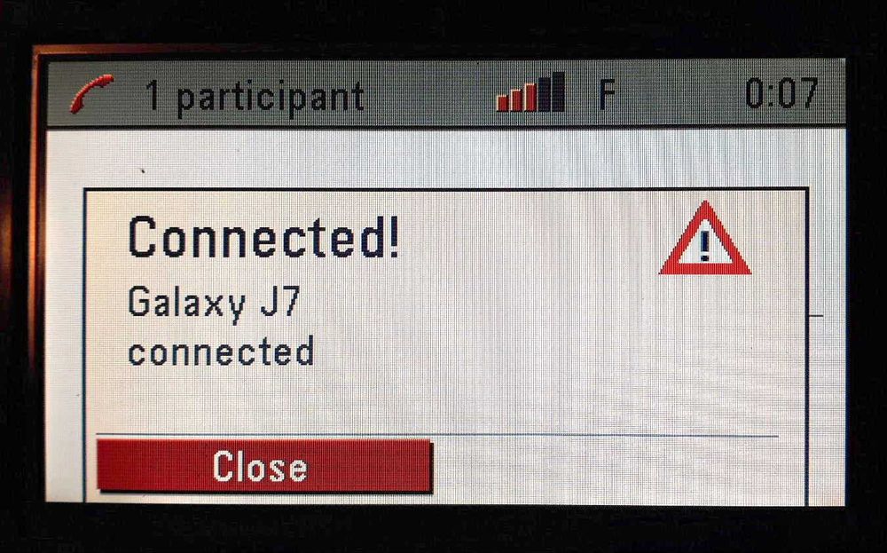 Moduł telefonu UHP4 UWA + wspornik + mikrofon + wtyczka Opel Zafira B