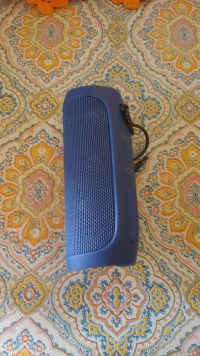 jbl flip 4