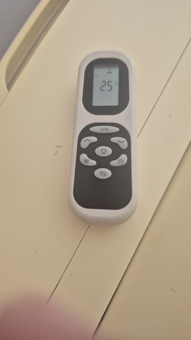 Ar Condicionado Portátil Equation 12.000 BTU - Frio e Calor