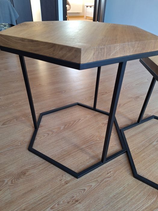 Loftowe stoliki dębowe