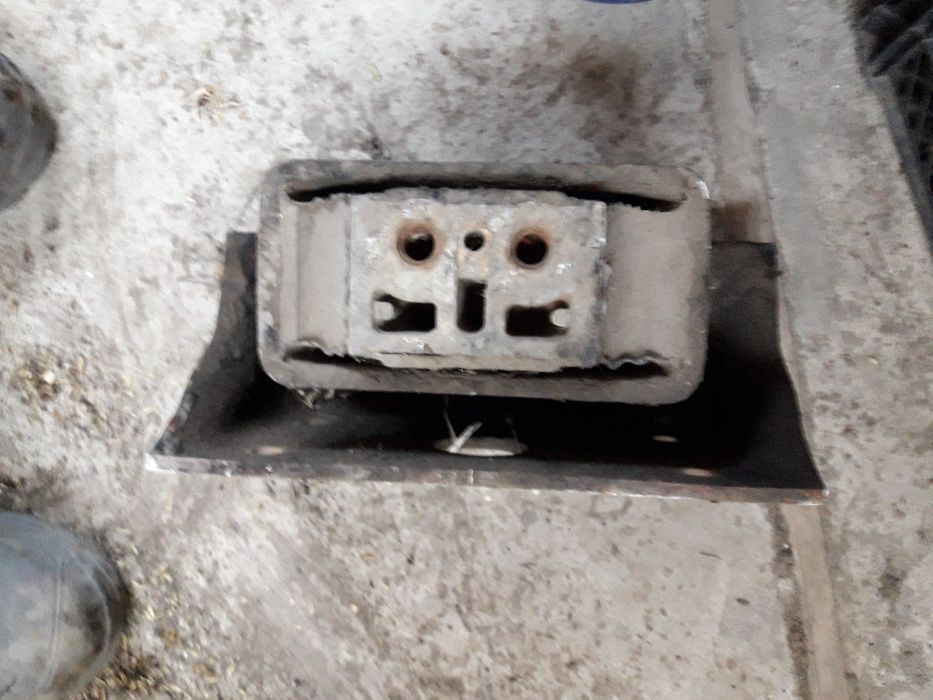 Мерседес по зч Кабіна на куски