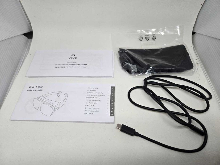 VR Vive Flow HTC okulary do telefonu.