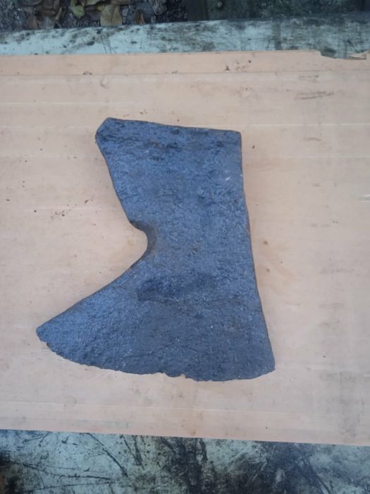 Сокира старовина.