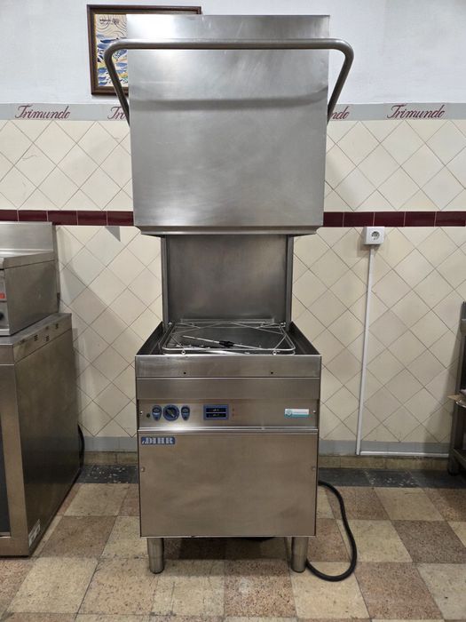máquina de lavar loiça industrial