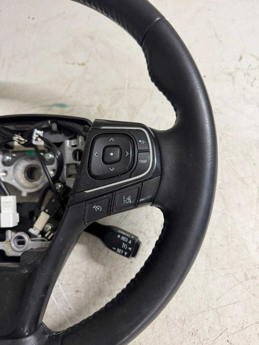 Kierownica Toyota Avensis T27 Lift 15-18r