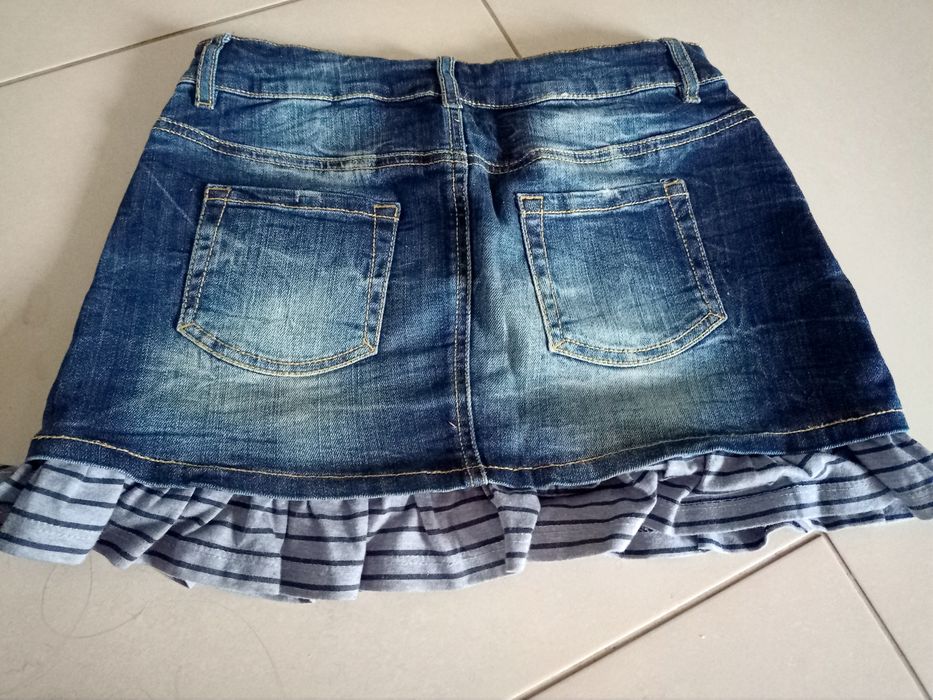 Saia ganga Benetton 10-11 anos