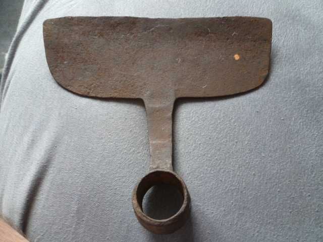 Stara cieślica dłubanka ręcznie kuta