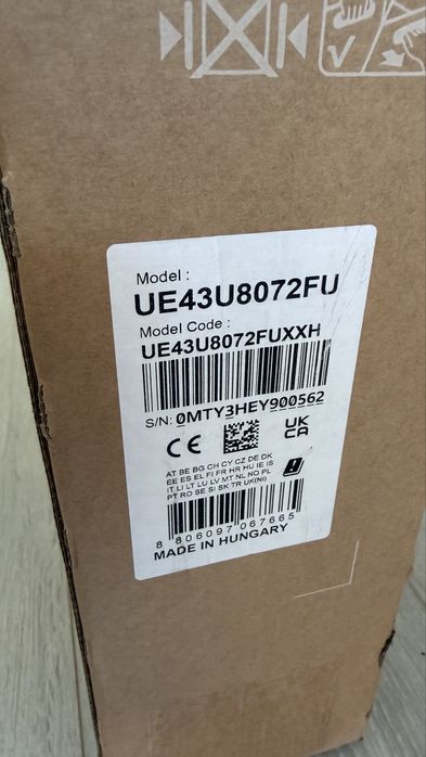 Телевізор Samsung U8000F Новий