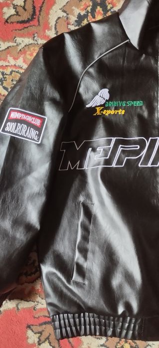 Куртка весна-осінь