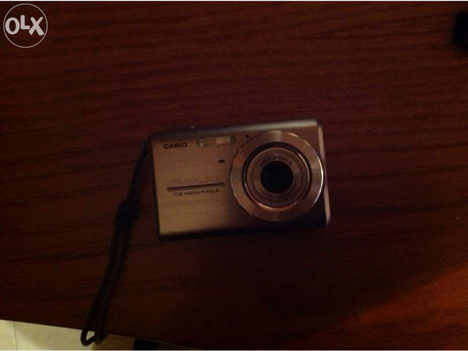 Máquina digital e antigas de rolo