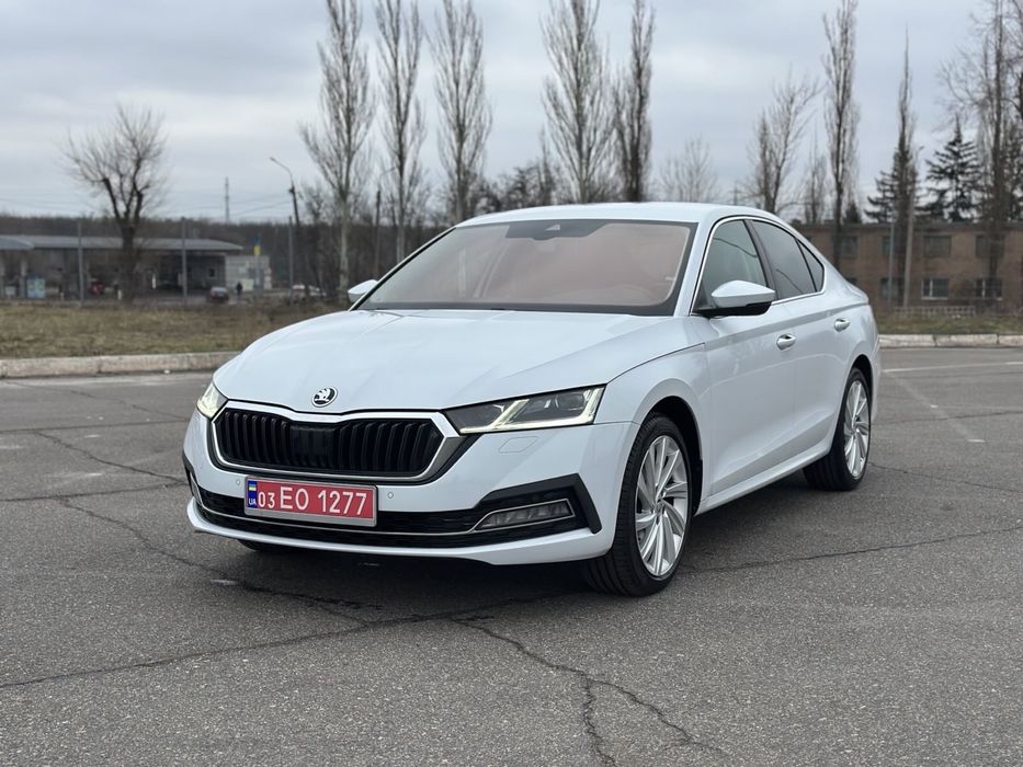 Продам Skoda Octavia 2020