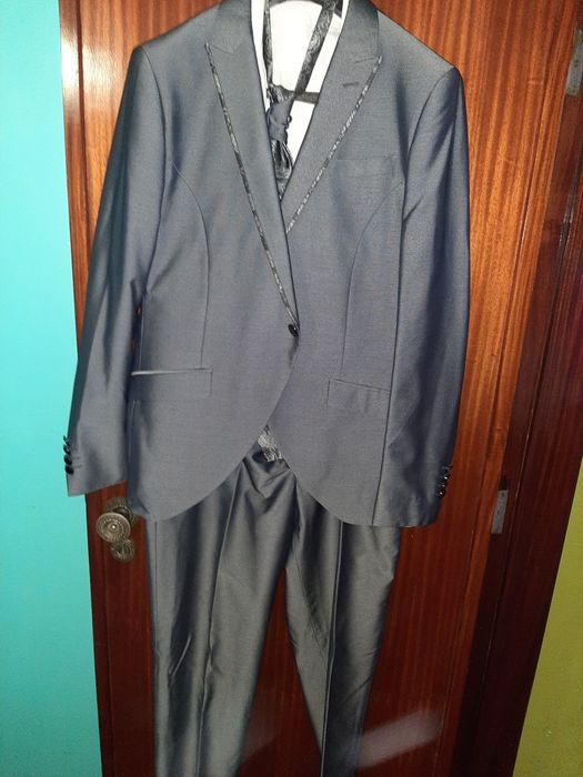 Fato noivo casamento