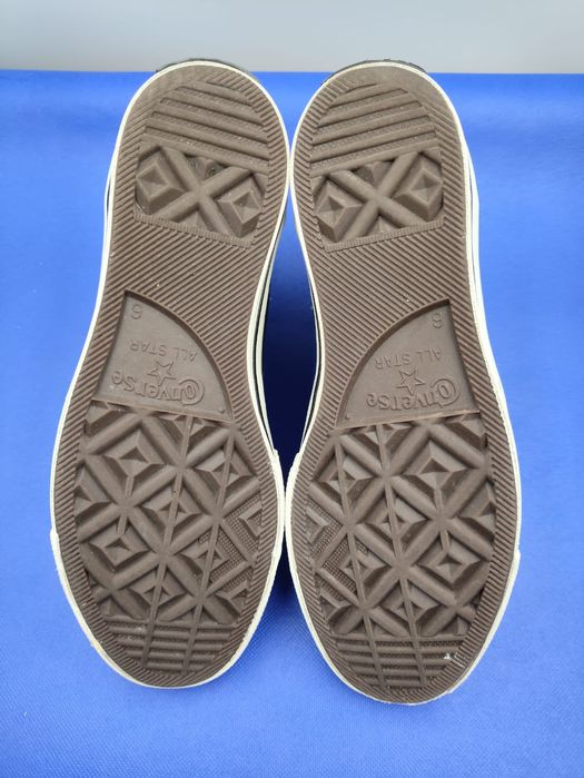 Кеди Converse Chulk Taylor - 39 розмір.