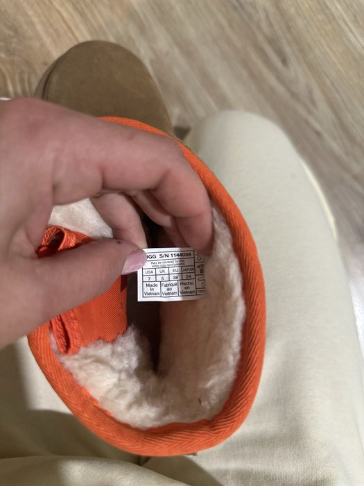 Жіночі UGG Women's Classic Mini Zipper Tape Logo Boot