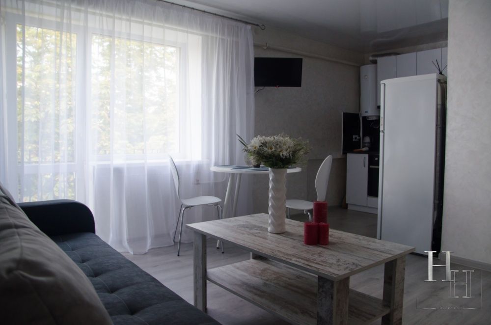 ЦЕНТР 2-кім квартира. вул Руська + Звітні документи