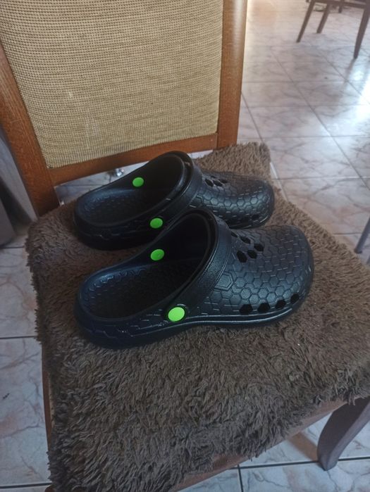 Klapki kroksy crocs sandały chodaki procera pl eu 41 42