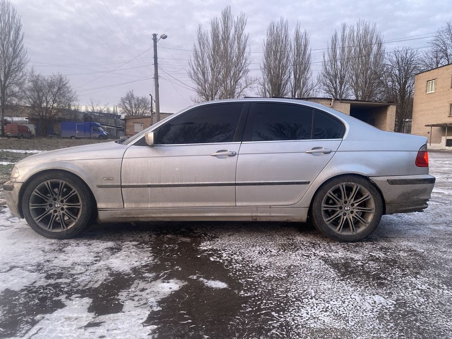 Продам бмв е46 330D 2000года