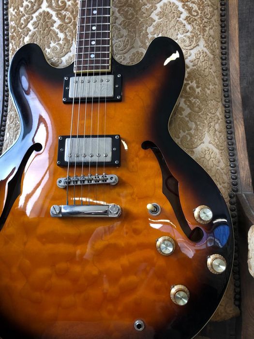 Guitarra peerless hardtail semi hollow