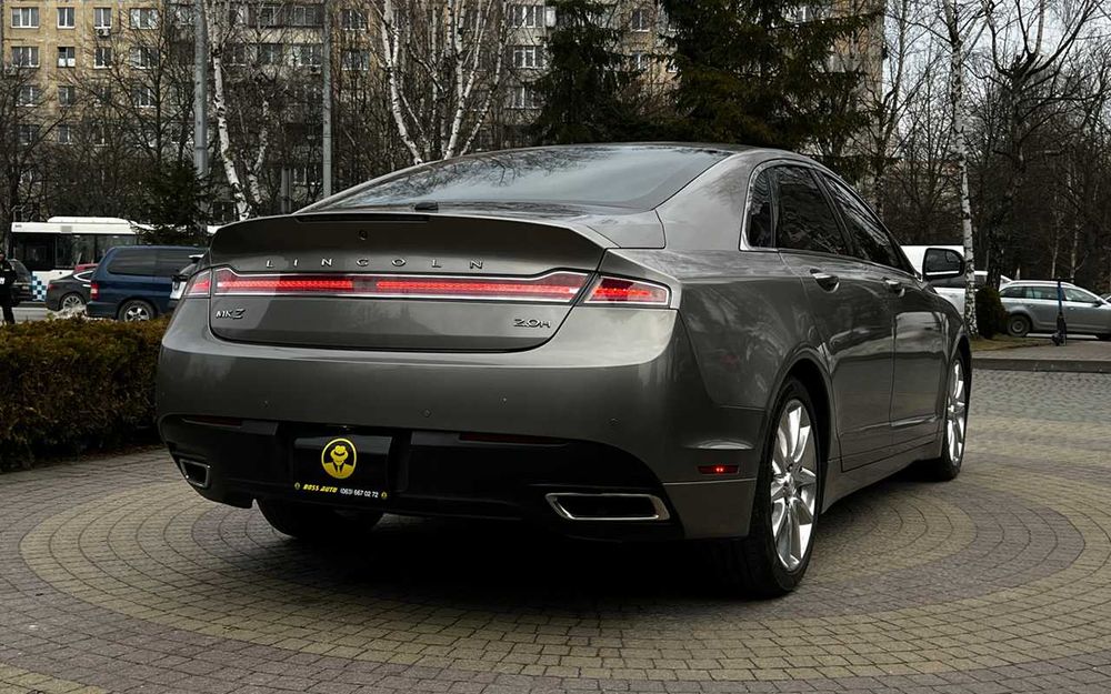 Lincoln MKZ 2015