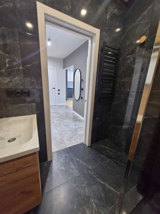 Оренда Євро 2к 59м2, гардероб.