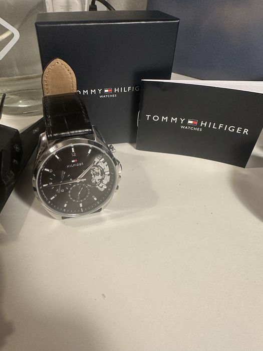 Colecção de relógios Tommy Hilfiger – Vários modelos, alguns novos