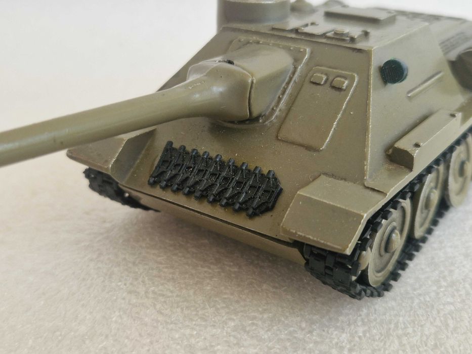 Танк СУ-100 Арсенал. 1:43. Самоходная артиллерийская установка в ремонт - реставрацию