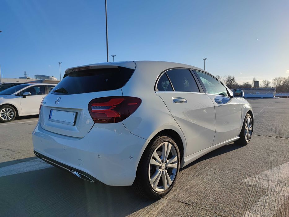 Wynajem wypozyczalnia samochodow aut Mercedes A-Klasa 1.8 benzyna