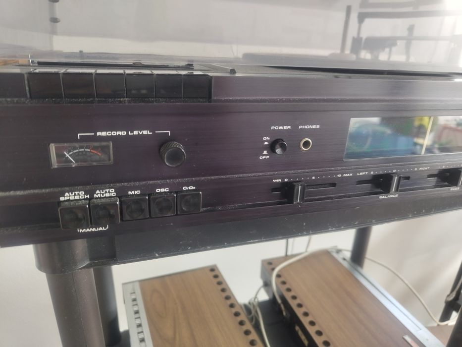 Aparelhagem Vintage Waltham STM 45 (Gira-Discos, Rádio e Cassete) + Colunas