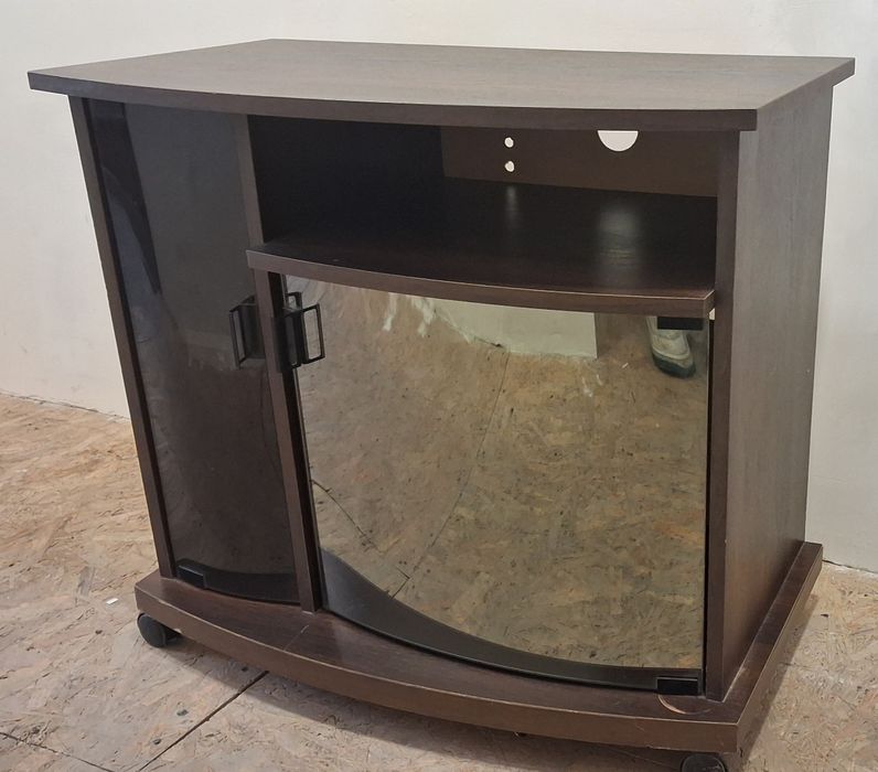 Тумбочка под телевизор венге