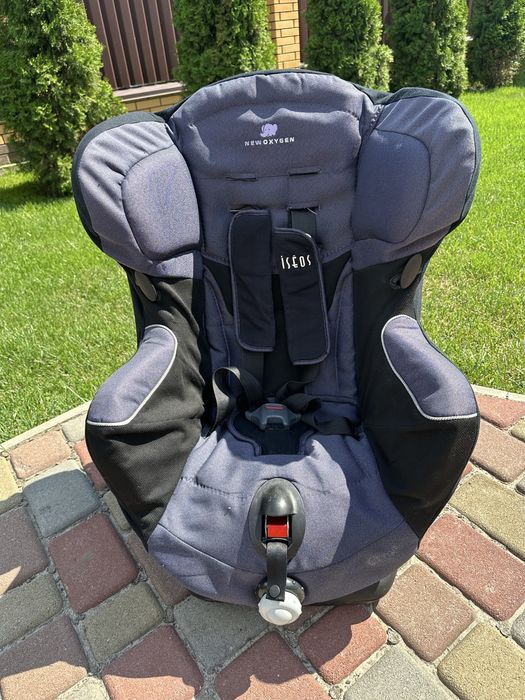 Автокрісло б/у на 9-36 кг