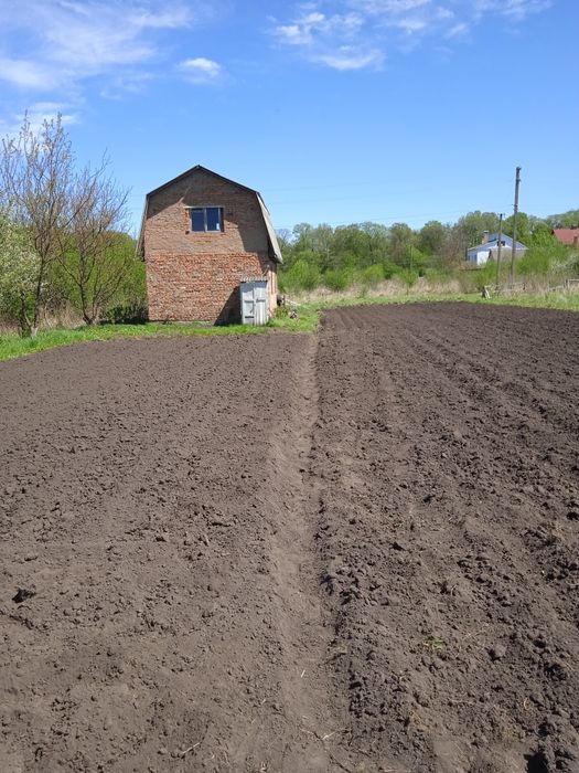 Продається земельна ділянка