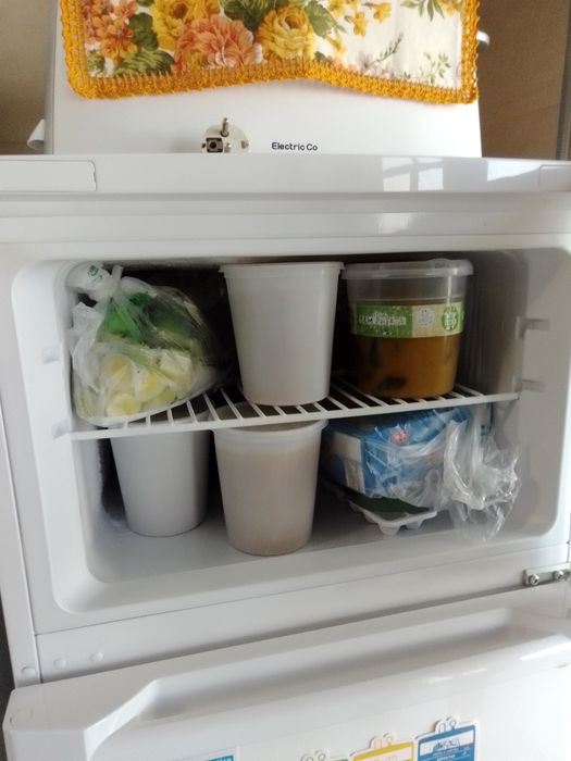 Frigorífico com congelador da marca BEKO