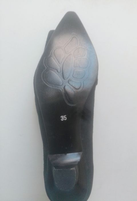 Sapatos de senhora Alta Elegância N.35