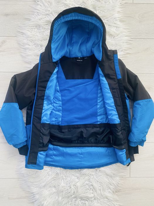 Wiisenna lekka przejsciowa kurteczka