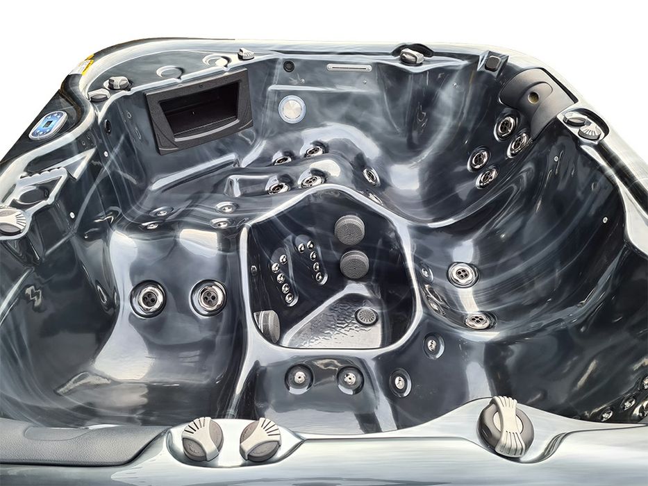 Spa ogrodowe , wanna z hydromasażem, beczka , sauna .