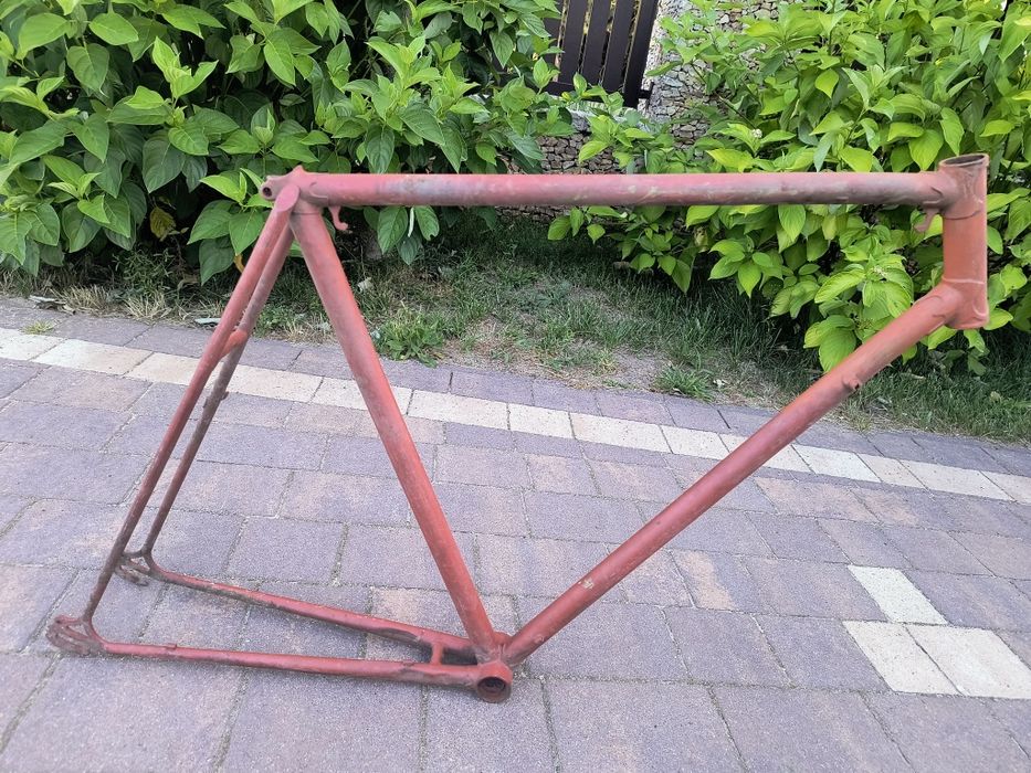 Sprzedam ramę rowerową lata 70/80