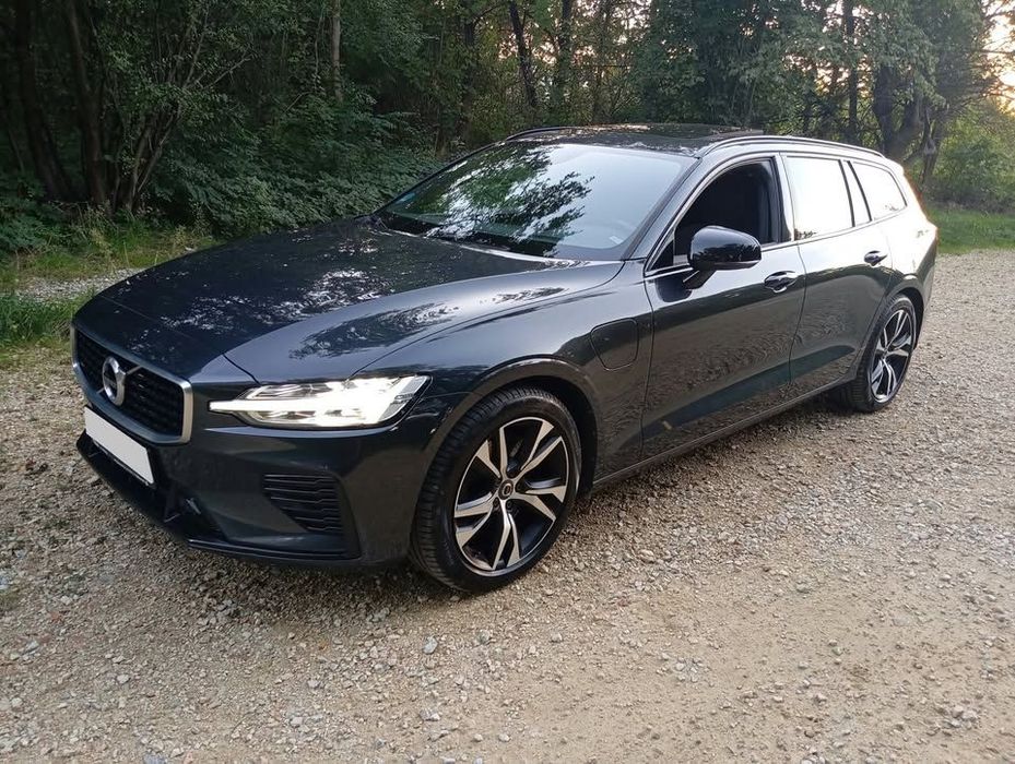 Volvo V60 T6 AWD Plug-in Hybrid R-design Serwis Niemcy