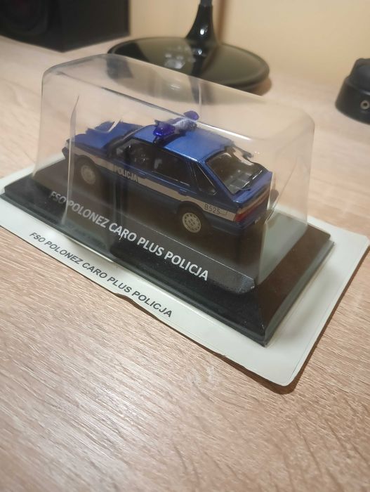 Polonez caro milicja