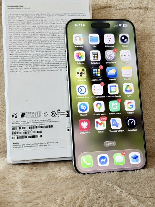 Apple iPhone 15 Pro Max 1TB Natural Titanium stan idealny