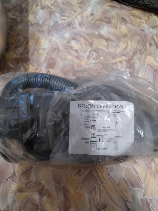 Продаю новую мойку кухонную нержавеющая сталь 38×38×16